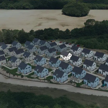 Mit Wohlfuehlatmosphaere Ferienhaus *